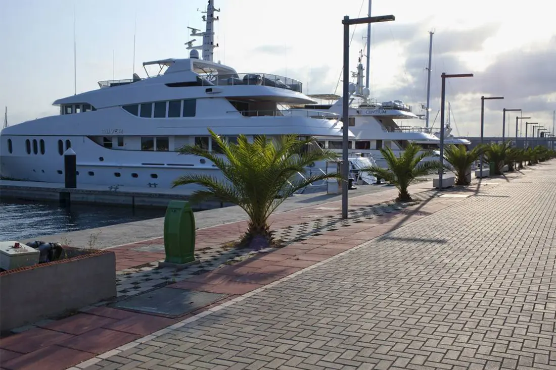 10x20@prefabricadosroda cc i6zdwq13FL JPG VALENCIA PUERTO DEPORTIVO 4 optimized